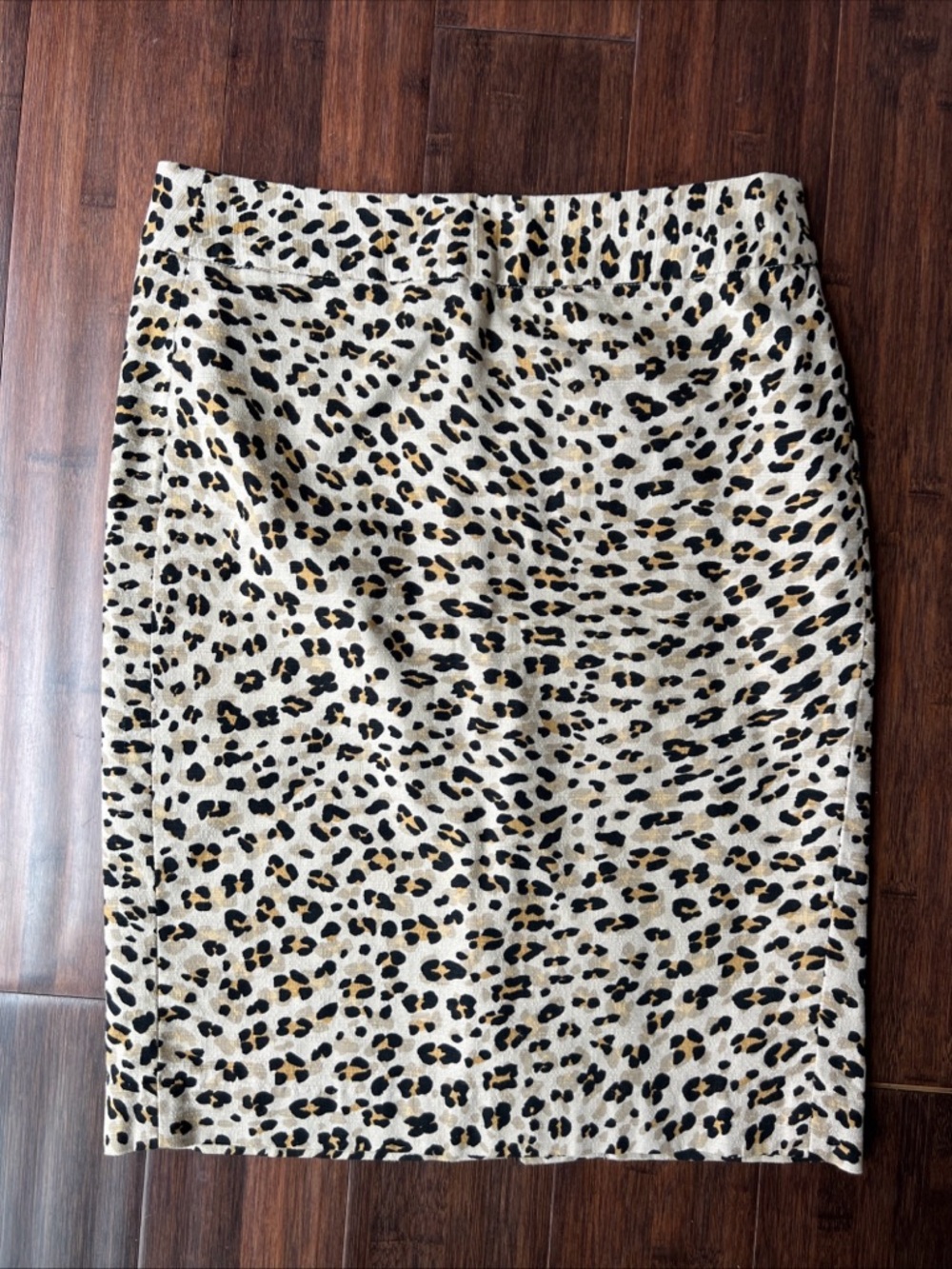 Cotton Cheetah Tan Pencil Skirt Size 0 Banana Republic Factory Nice Condition
